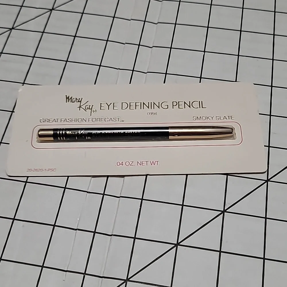 Mary Kay Eye Defining Pencil Vintage NIP Old Stock 0994 Smoky Slate .04 oz - Picture 2 of 7